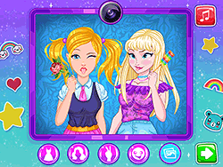 Audrey and Eliza Insta Photo Booth - Girls - GAMEPOST.COM
